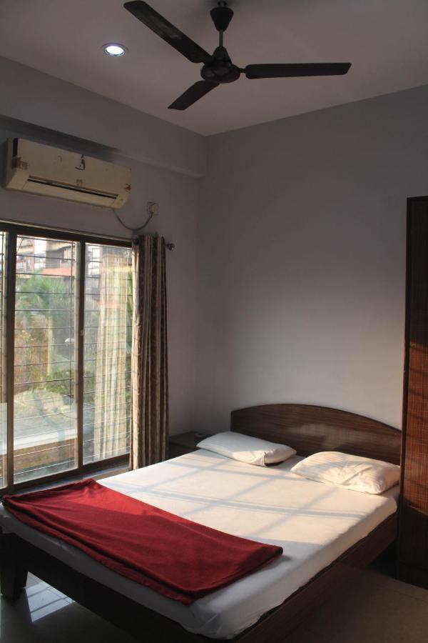 Hotel Skylight Navi Mumbai Bagian luar foto
